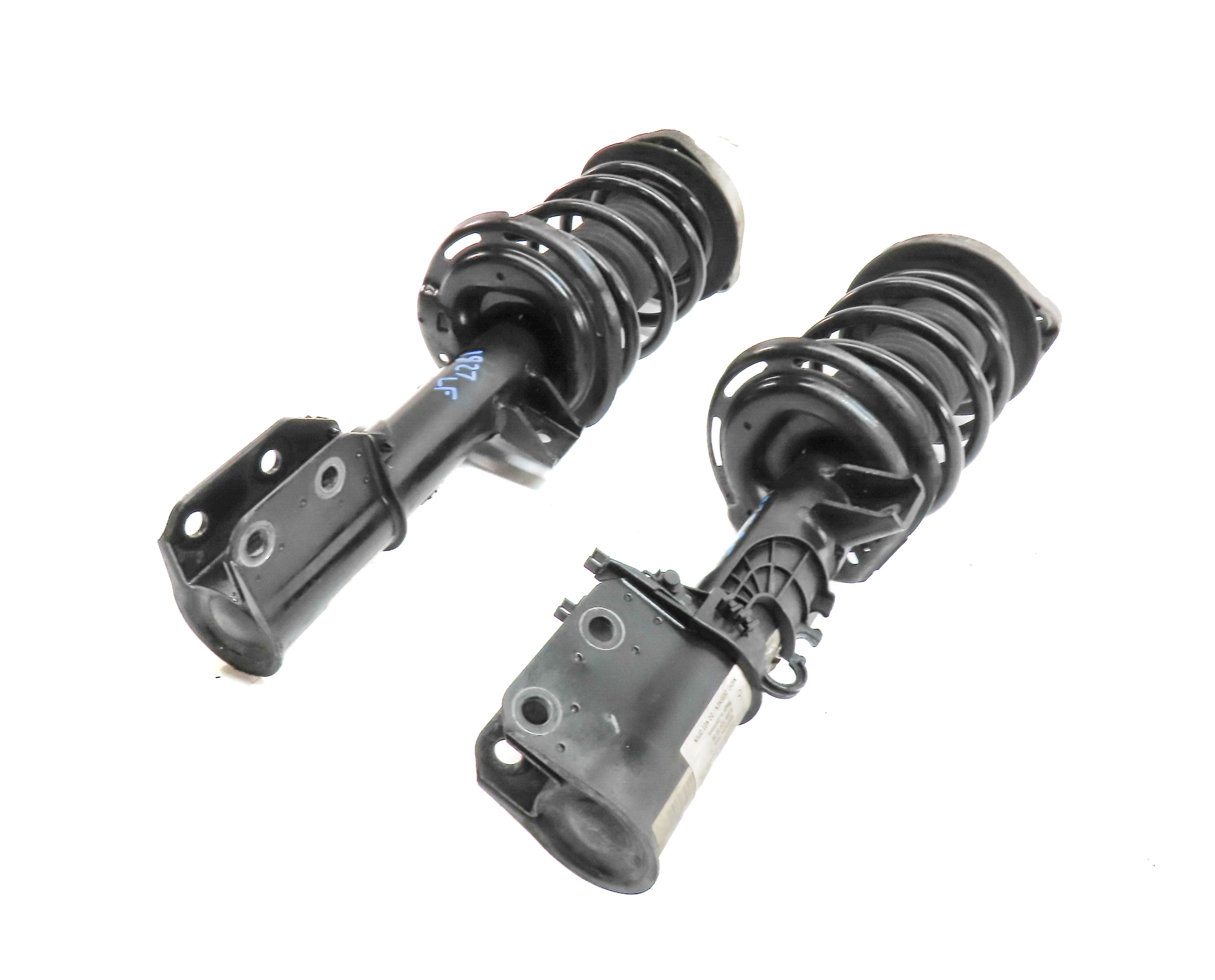 10-15 MERCEDES GLK (X204) FRONT LEFT & RIGHT (SPORT SUSPENSION) SHOCK STRUT SET2 — exact item pictured